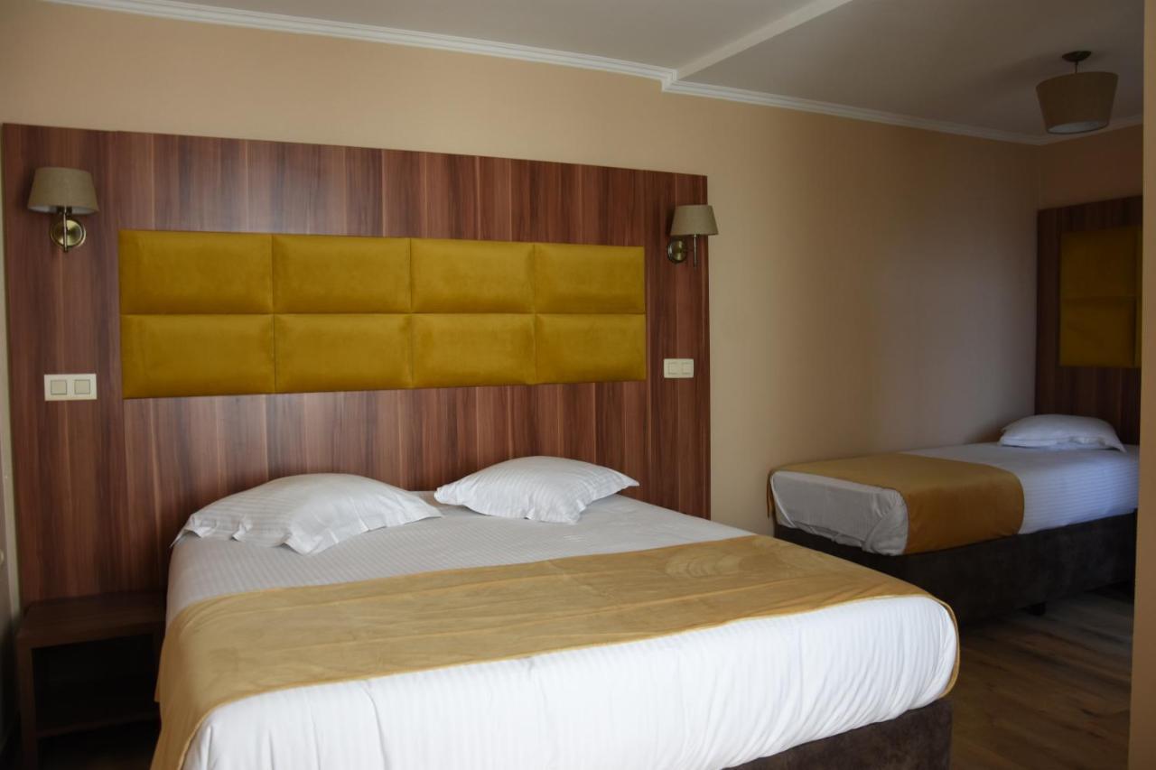 Sun Hotel Saint-Gilles Exterior foto