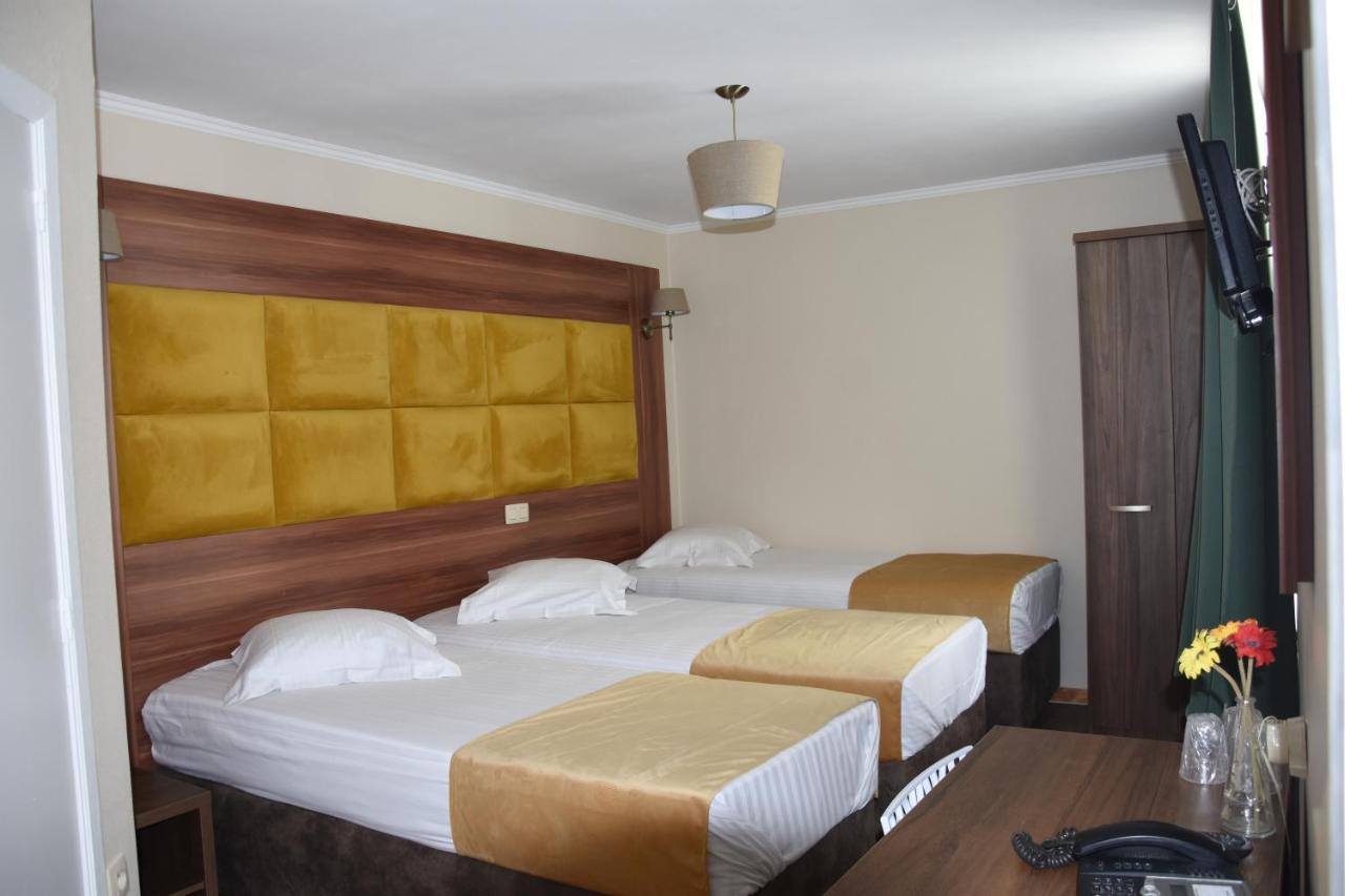 Sun Hotel Saint-Gilles Exterior foto