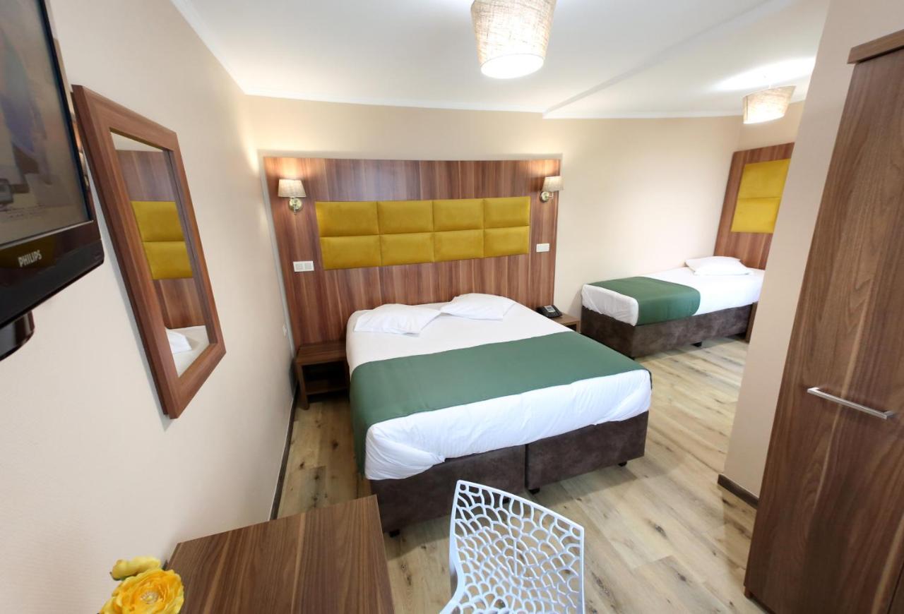 Sun Hotel Saint-Gilles Exterior foto