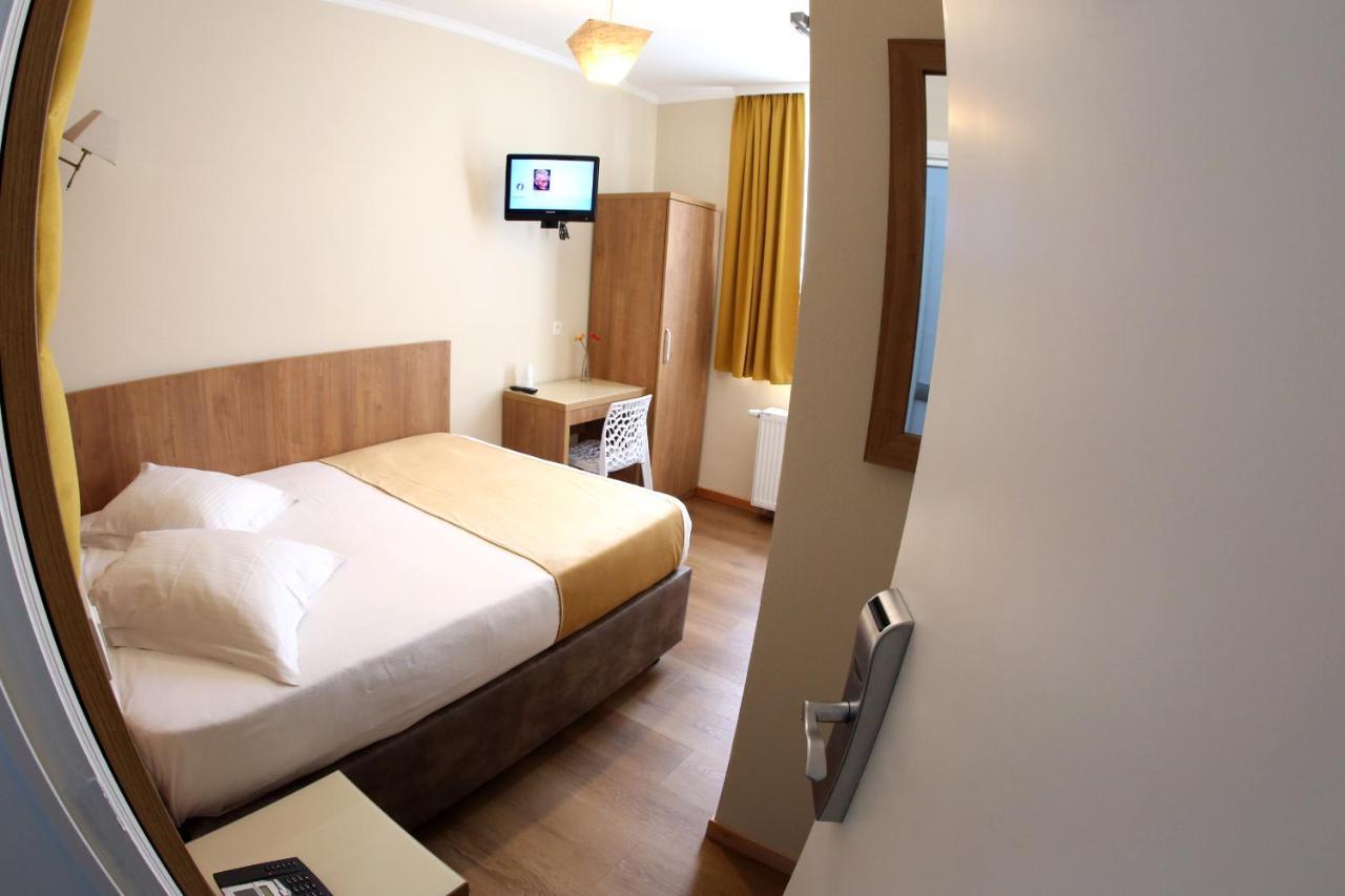 Sun Hotel Saint-Gilles Exterior foto